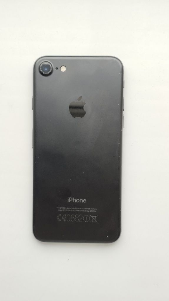 iPhone 7 128 gb black 92% аккумулятор