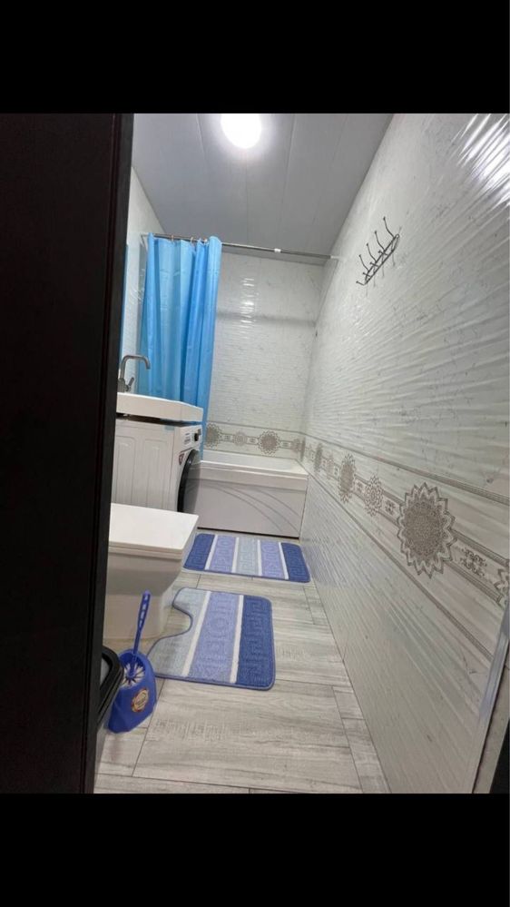 Буюк Ипак йули 1/4/10. М. Горький 300 м. 52500у.е