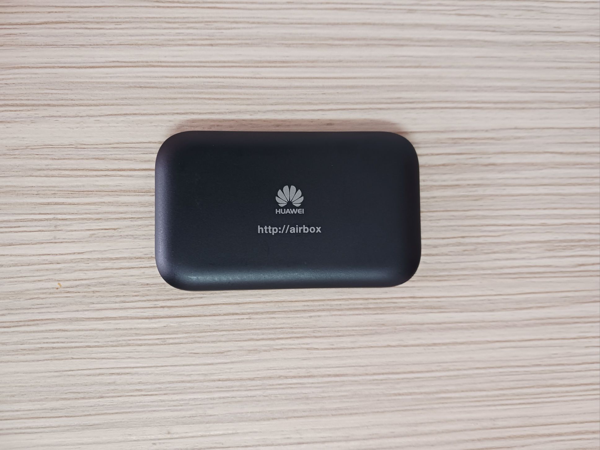 Huawei E5573 Router 4G Hotspot Wifi Modem portabil decodat nou