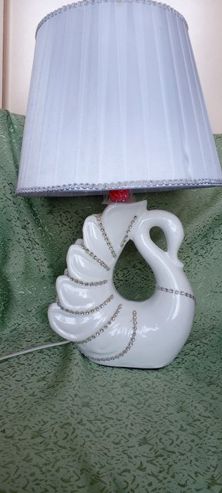 Светильник для спальни