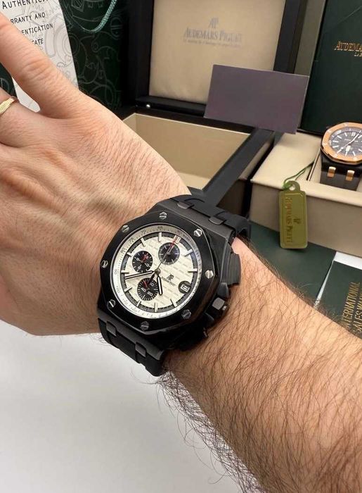 audemars piguet offshore черно бяло