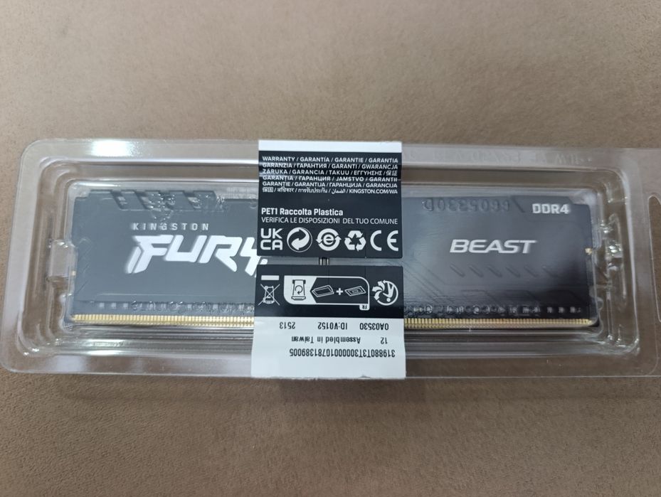 Продам ОЗУ 16 ГБ DDR4