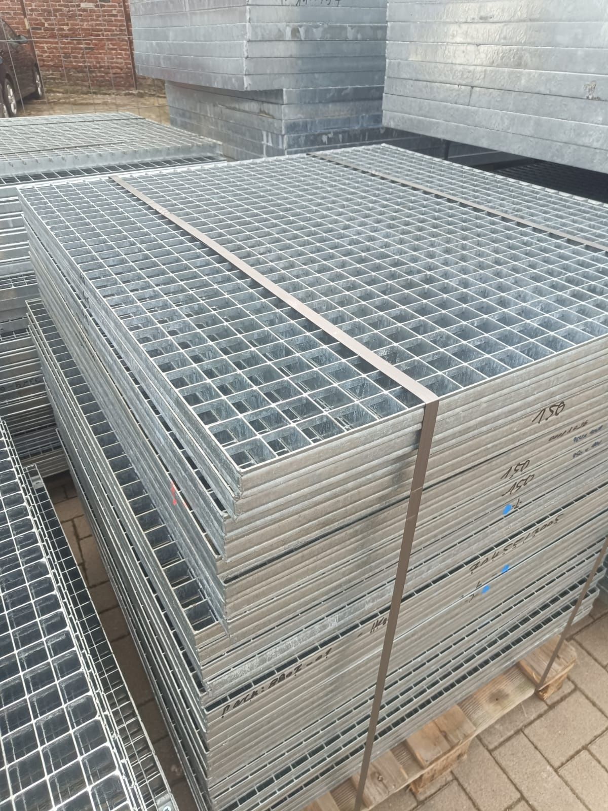 Grilaje zincate galvanizate