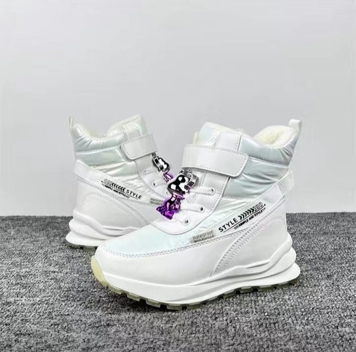 Продам дутыши детские