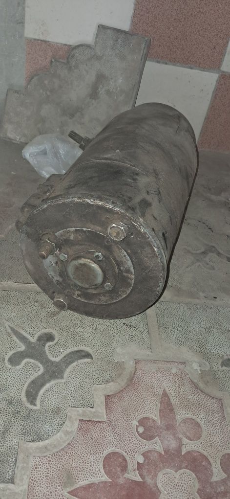 Teplovozga stater sotiladi