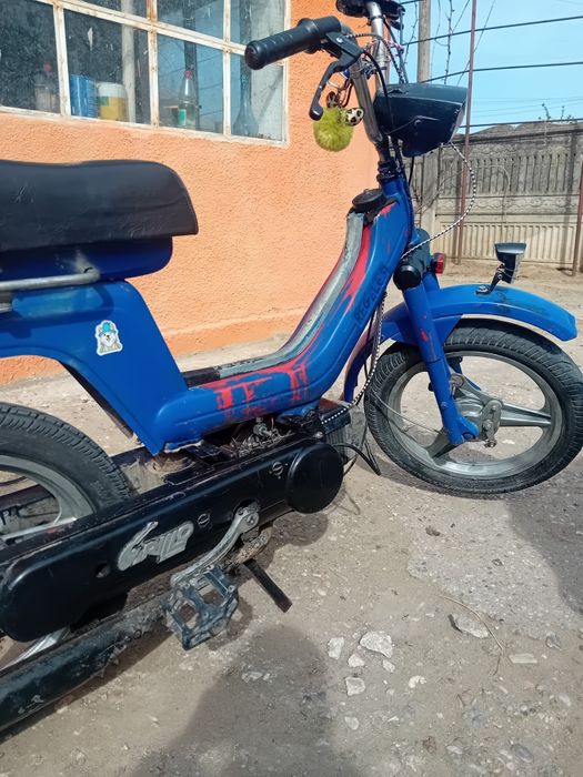 Vând Piaggio Și 19