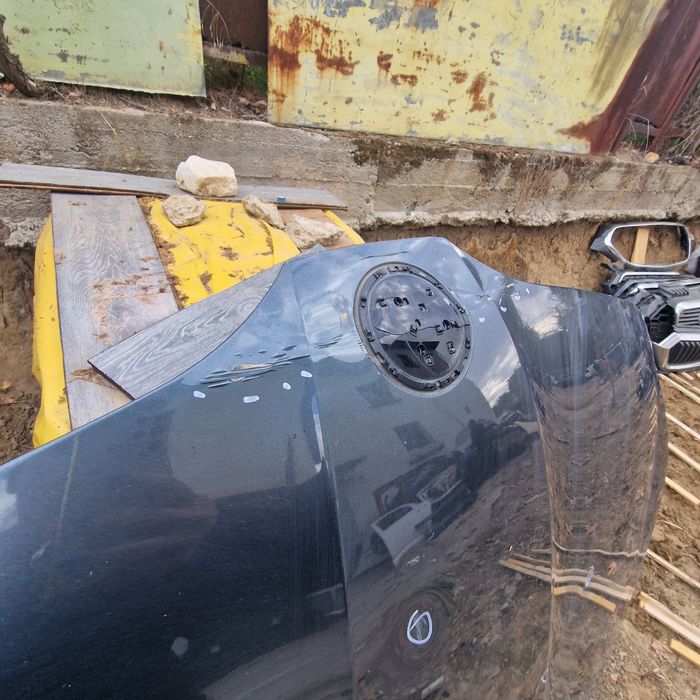 Skoda Octavia 2017 face lift преден капак