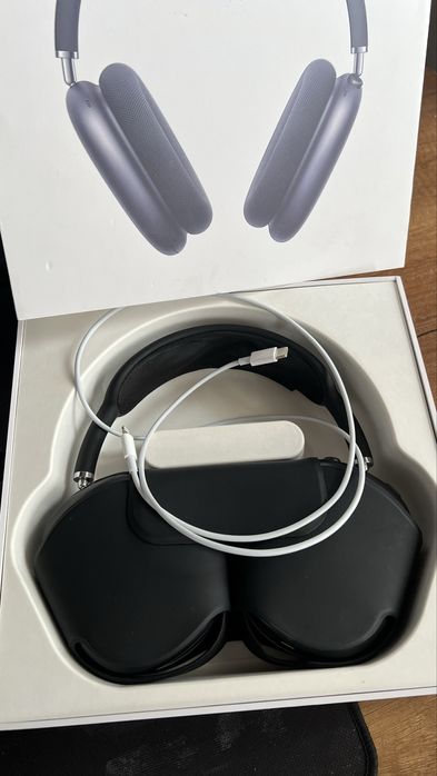 Airpods Max Apple