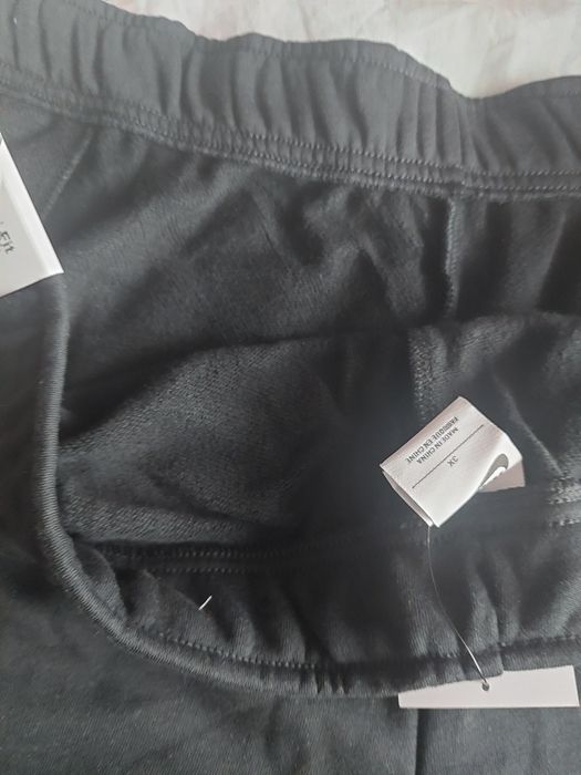 Дамски къси панталони Nike