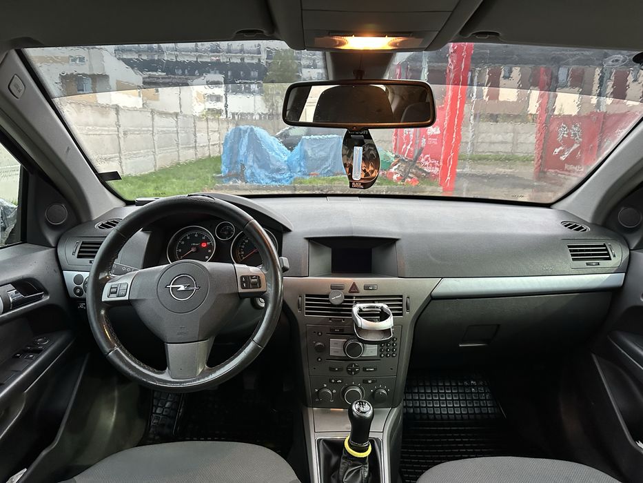 Vand Opel Astra H 1.6 Benzina+GPL