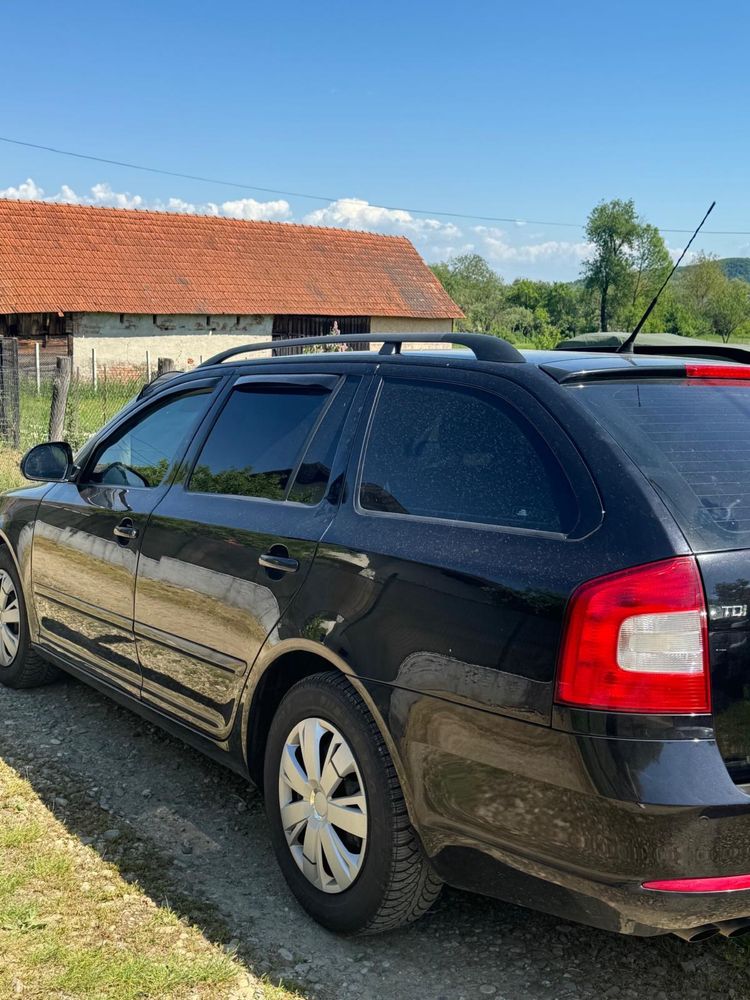 vand skoda ocatavia, in stare f buna
