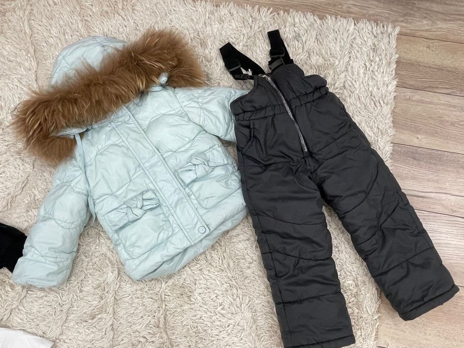 Зимний комбинезон для девочки