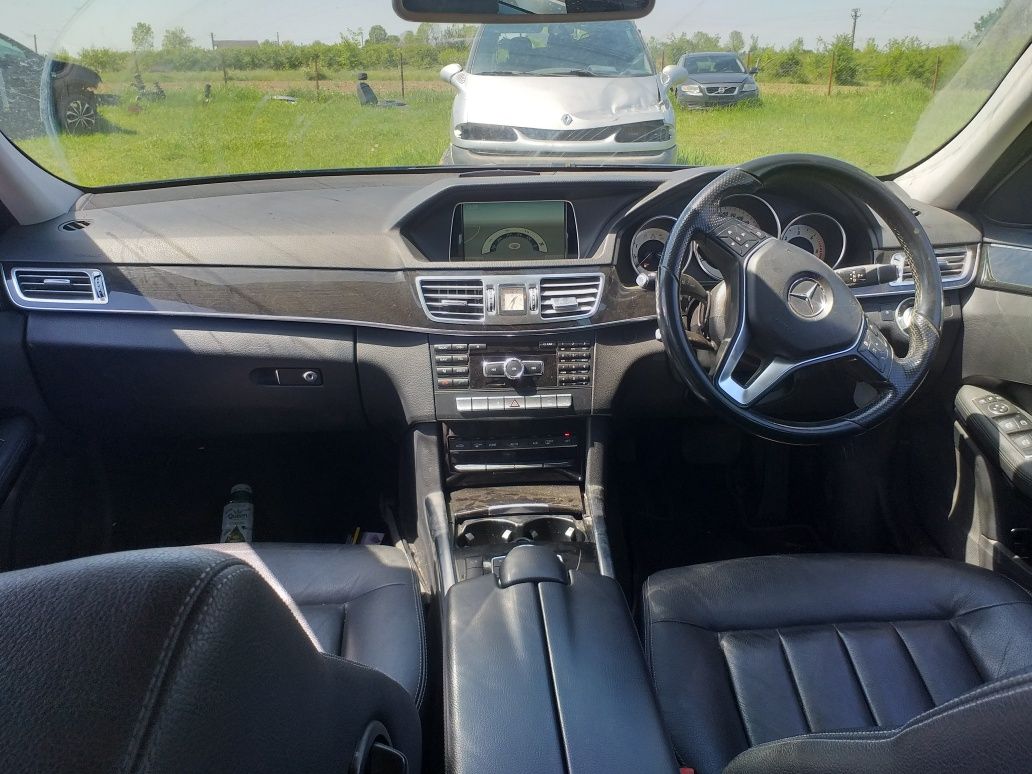 Dezmembrez Mercedes W212 Facelift Break Combi Motor 2.2 euro 5 automat
