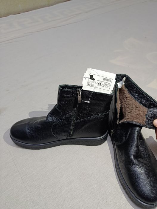 Женский обувь 41