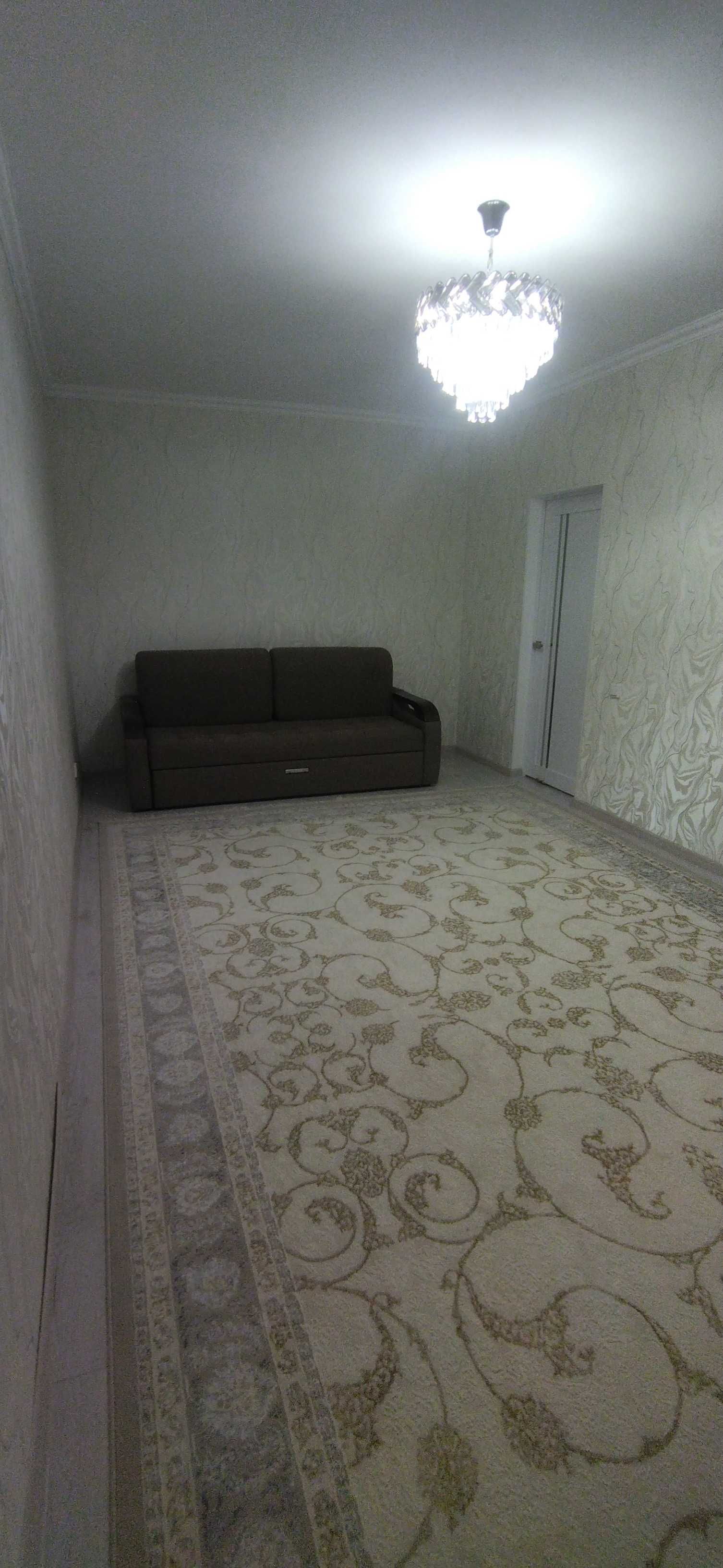 Продам 2-х комнат.кв в 4 мкр