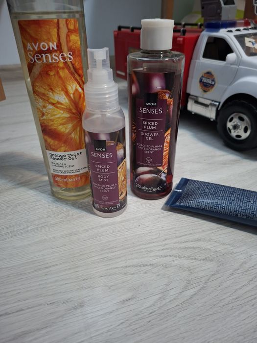 Lot produse avon