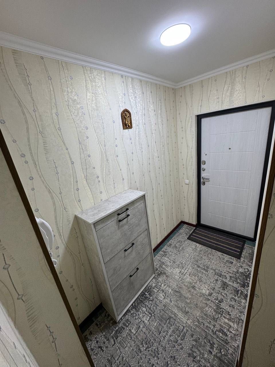 Продается 3 комнатная квартира ремонт. ул.Нукусская Мирабад