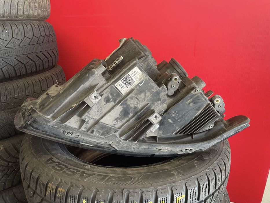 FULL LED Ляв Фар за Volkswagen T6 MultiVan 2019-2023