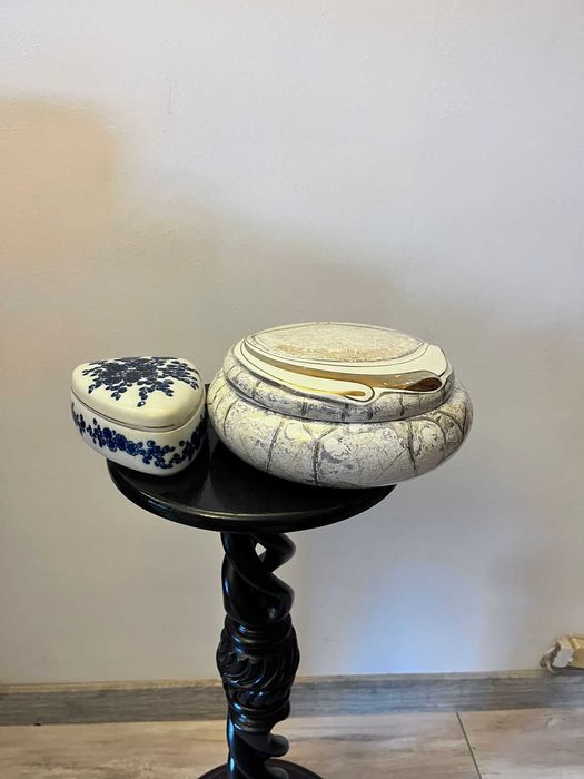 Set deosebit 2 casete portelan una HOLLOHAZA bibelou bibelouri ieftine