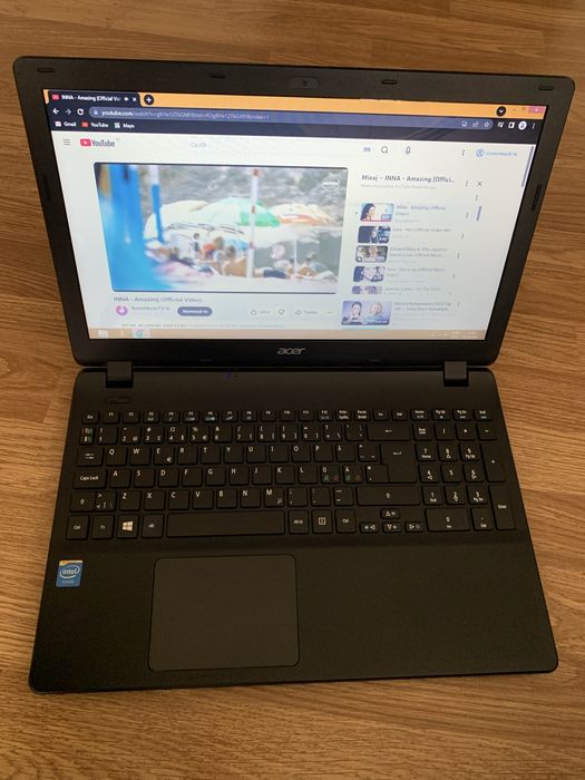 Laptop Acer Slim display 15,6 led,4gb ram,320gb mem,baterie buna cu in