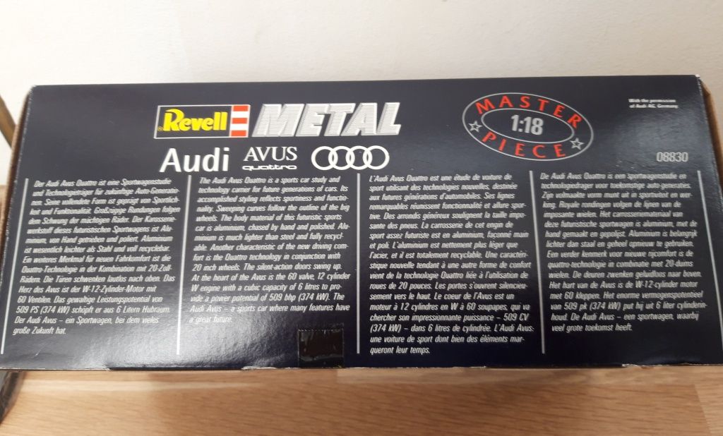 REVELL AUDI AVUS quattro 1:18