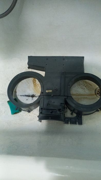 Curat hote de aragaz