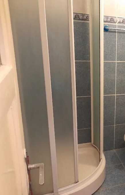 Дава се под наем Двустаен апартамент в Пловдив, Коматево - 65 кв.м за 229.5 € - Снимка #2