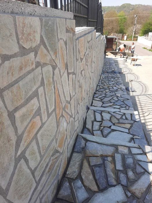 Piatra decorativă ideală pentru curți rustice și moderne