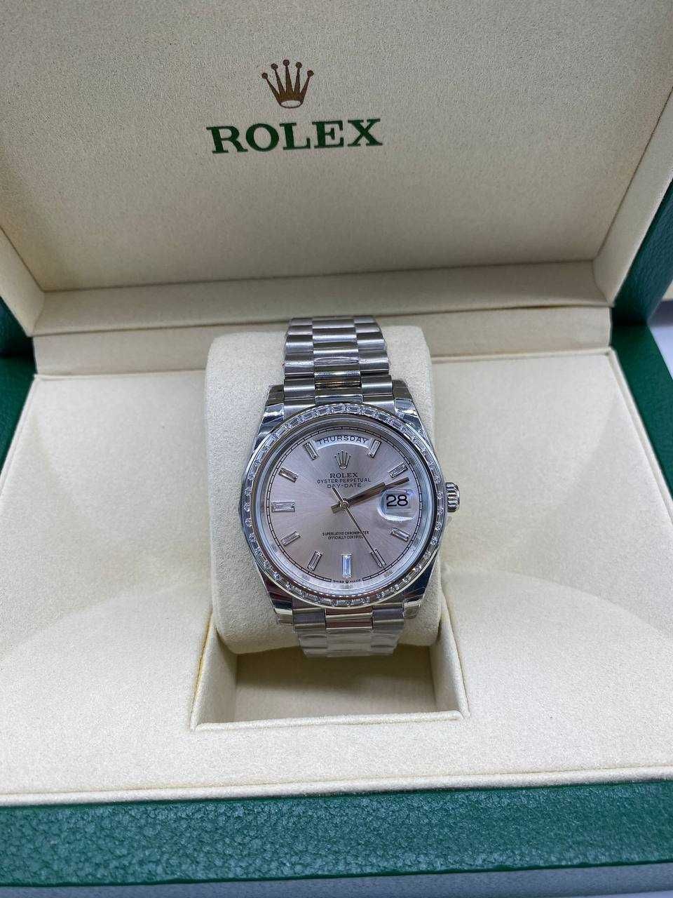 Rolex Day-Date Men’s m228349rbr-0001 40mm Diamond Bezel Silver-tone