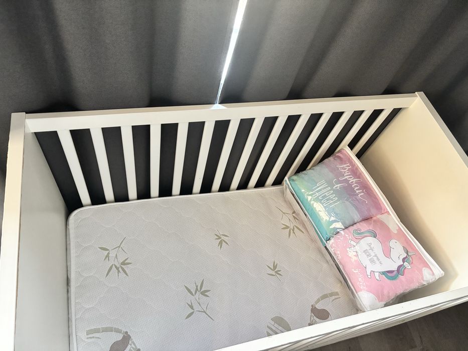 Бебешка кошара, креватче от ИКЕА, STUVA  60/120 + матрак и обиколници