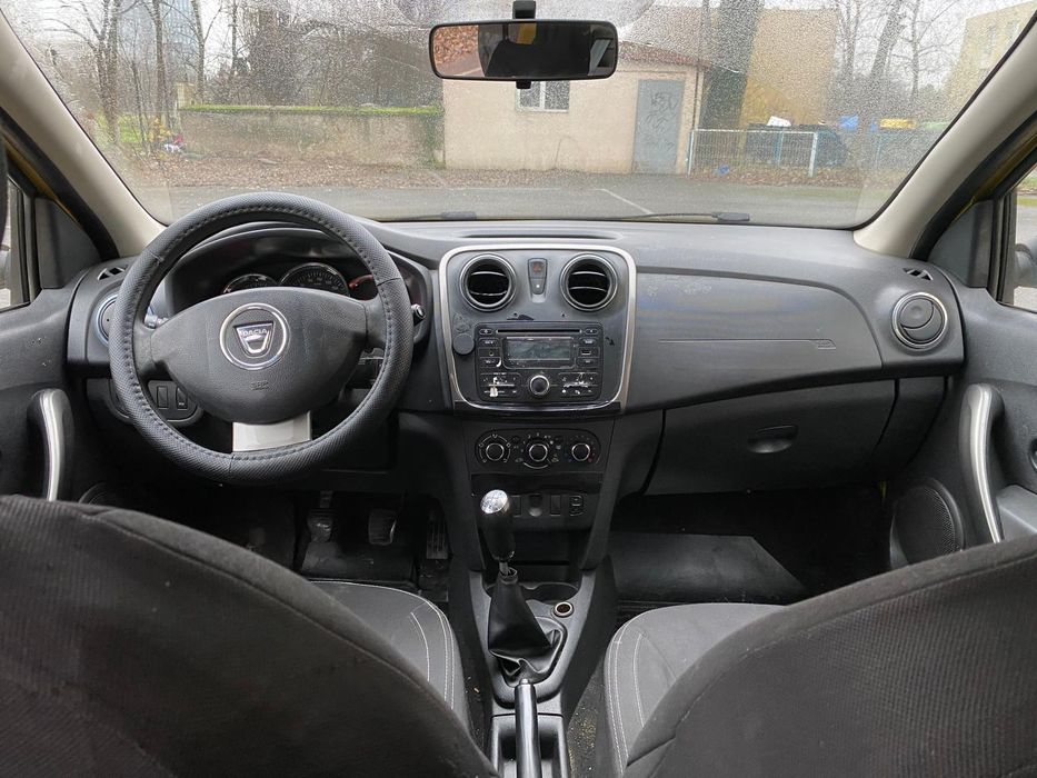 Dacia Logan an 2015  1,5 DCI