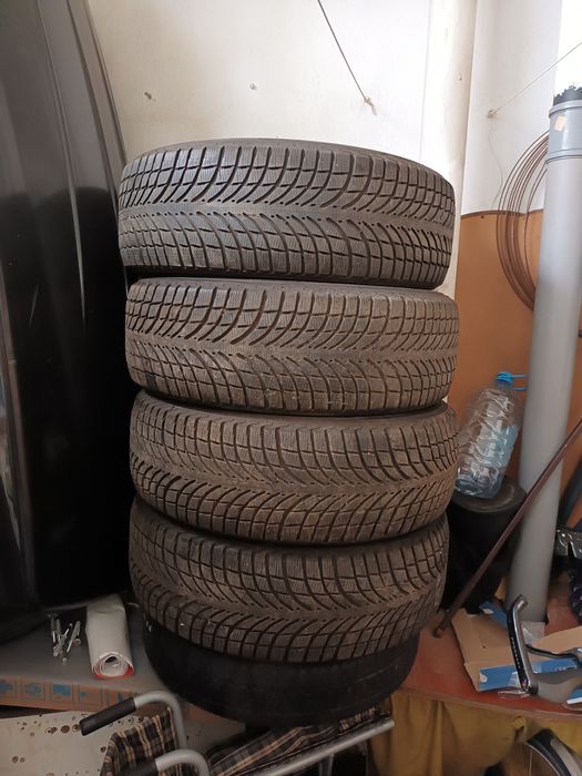 Anvelope de iarna 235 65 17 MS Michelin