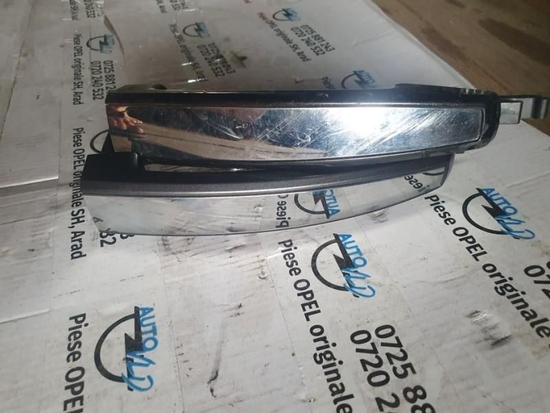 Maner cromat usa stanga dreapta fata Opel Insignia A facelift