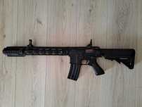 Replica CM.518 CYMA Airsoft (M4)