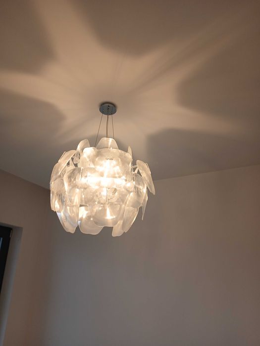 Lustre in stare foarte bună București Sector 1
