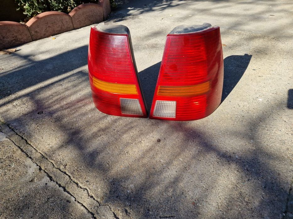 Vand injectoare ,faruri,stop-uri ,grila golf 4 1.9 ajm 116cp