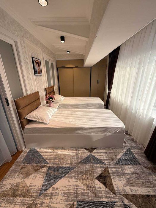 №4475 Продается квартира с ремонтом