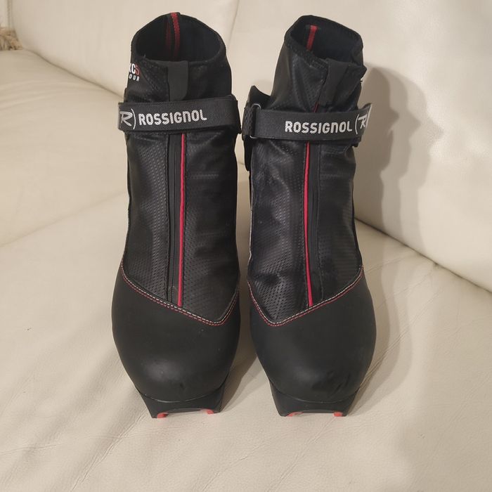 Clăpari Rossignol Nr 44 ( 42 43 real ) schi ski fond