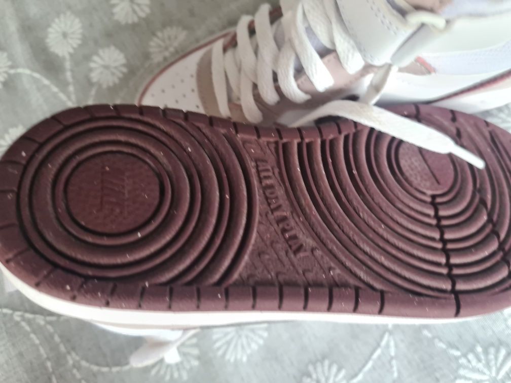 Nike Маратонки Court Borough Mid 2