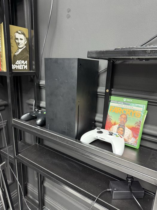 Продам или XBox X series