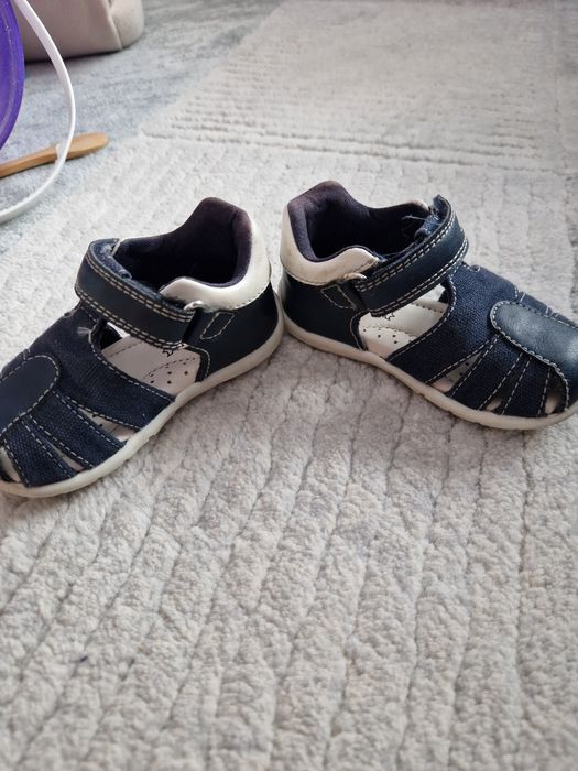 Бебешки сандали geox