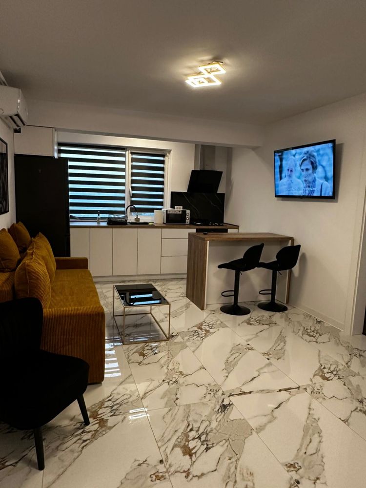 Apartament 2 cam de inchiriat Pepinierii (Valea Adanca)