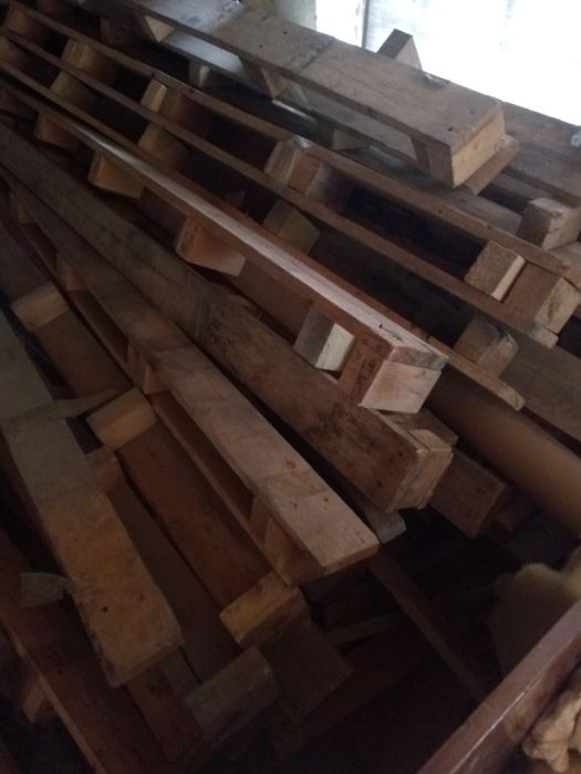 Продаются доски в хорошем качестве состоянии