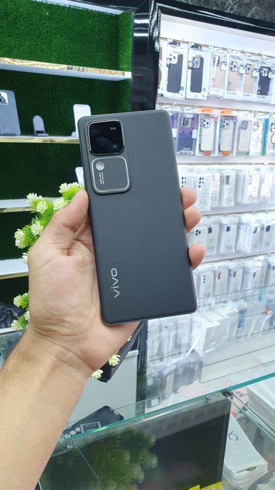 Vivo V30 sotiladi