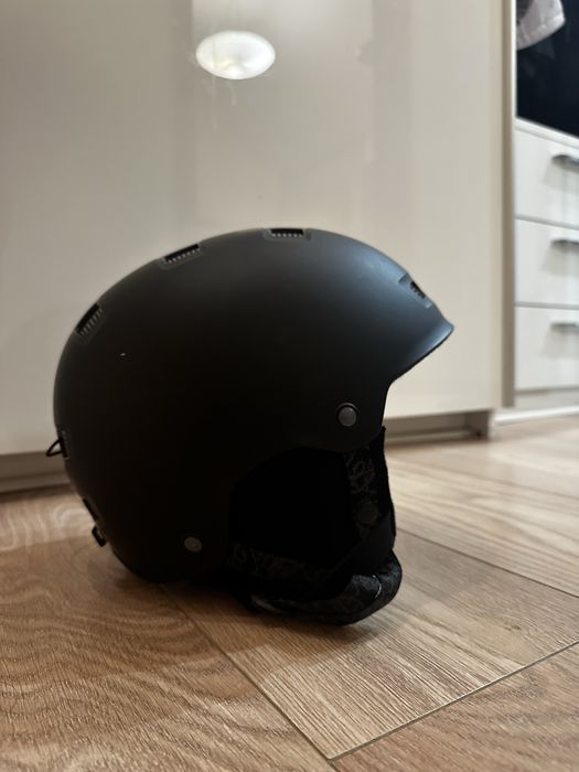 Мъжка  зимна каска