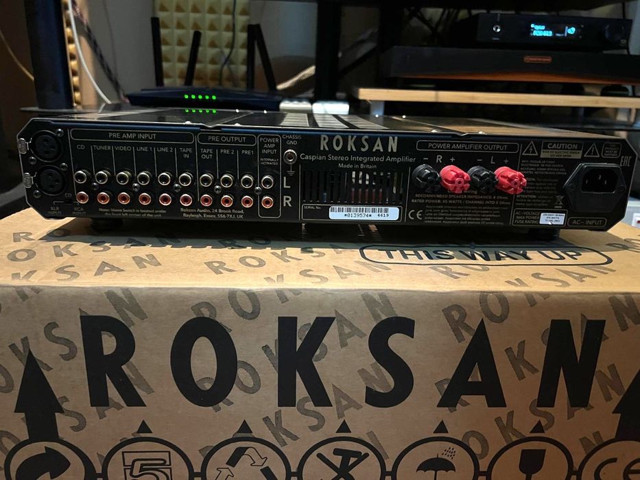 Roksan Caspian M2 amplificator integrat full box
