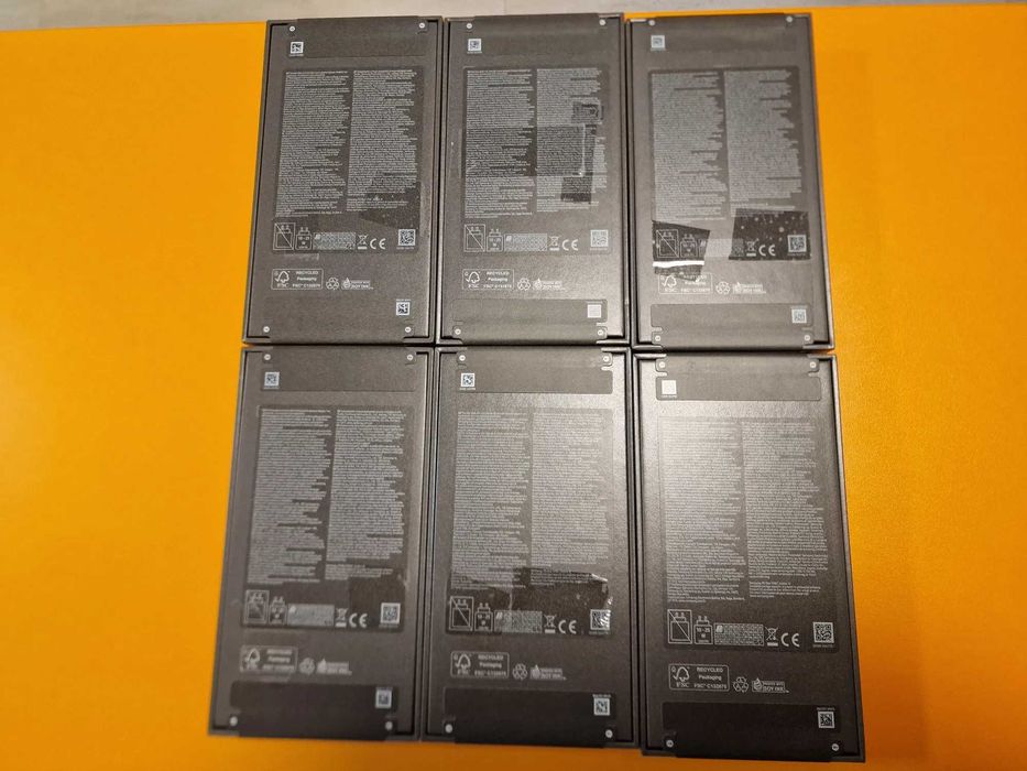 Samsung S25 128gb 12 gb ram Navy  sigilat factura garantie Samsung