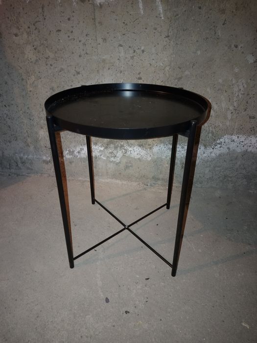 2 броя Декоративни метални масички