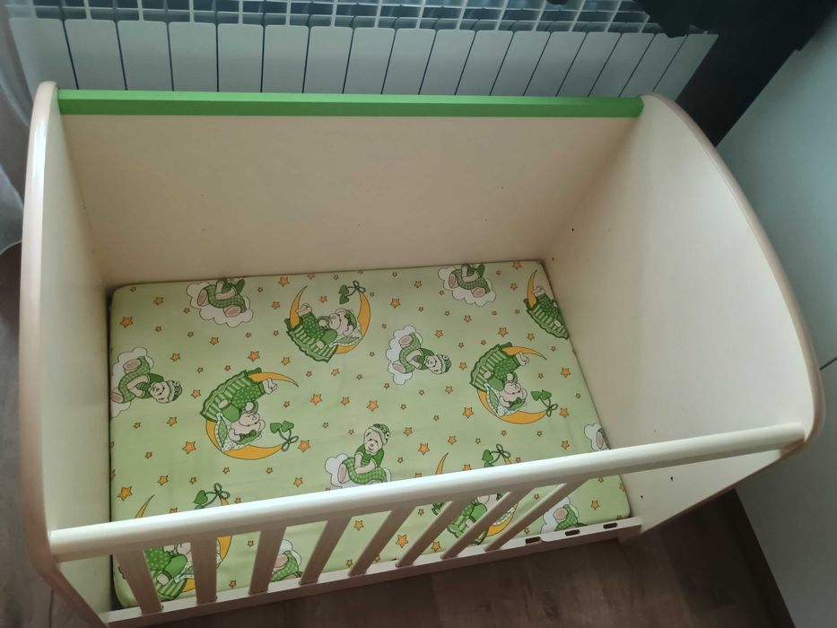 Трансформираща кошара/ легло- комбинирана