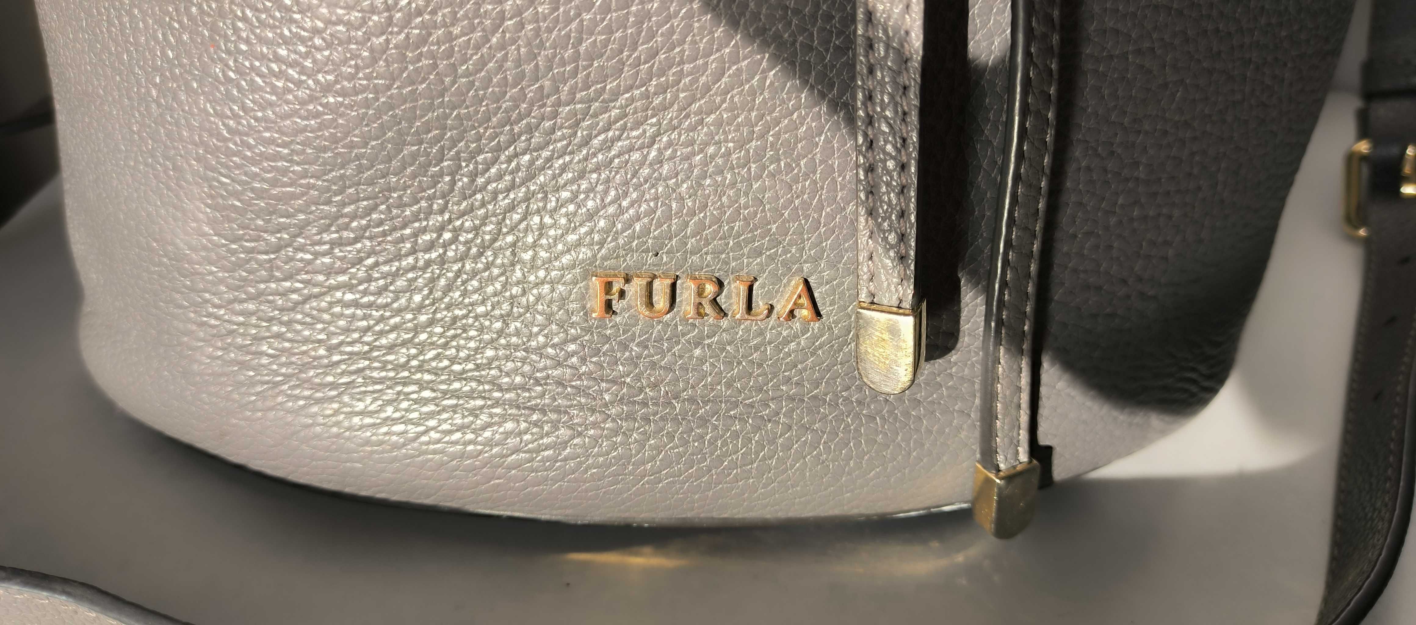 Furla сива чанта